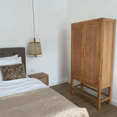 Loft15 3* دِن بورِخْ